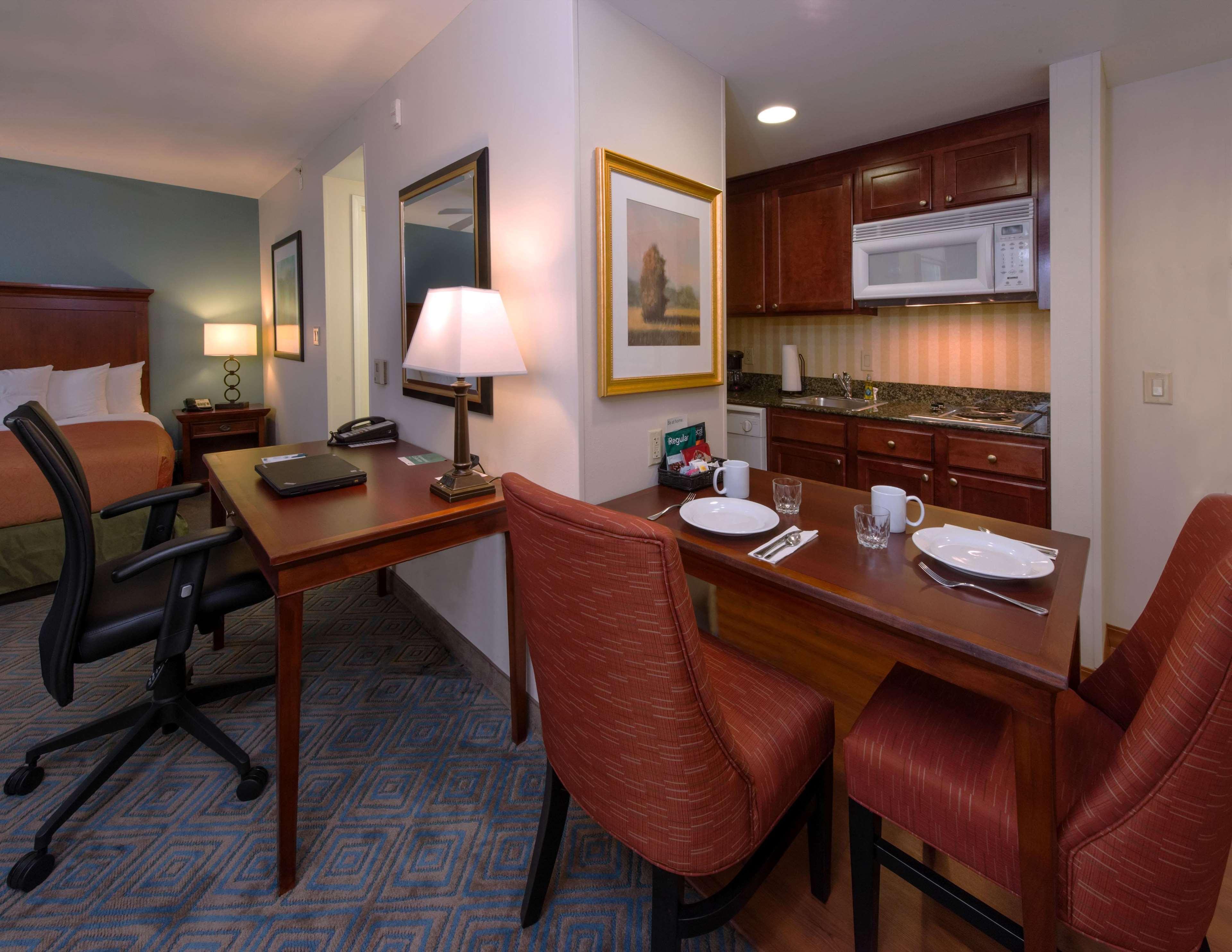 Homewood Suites By Hilton Knoxville West At Turkey Creek Bilik gambar